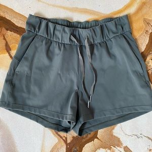Lululemon on the fly shorts